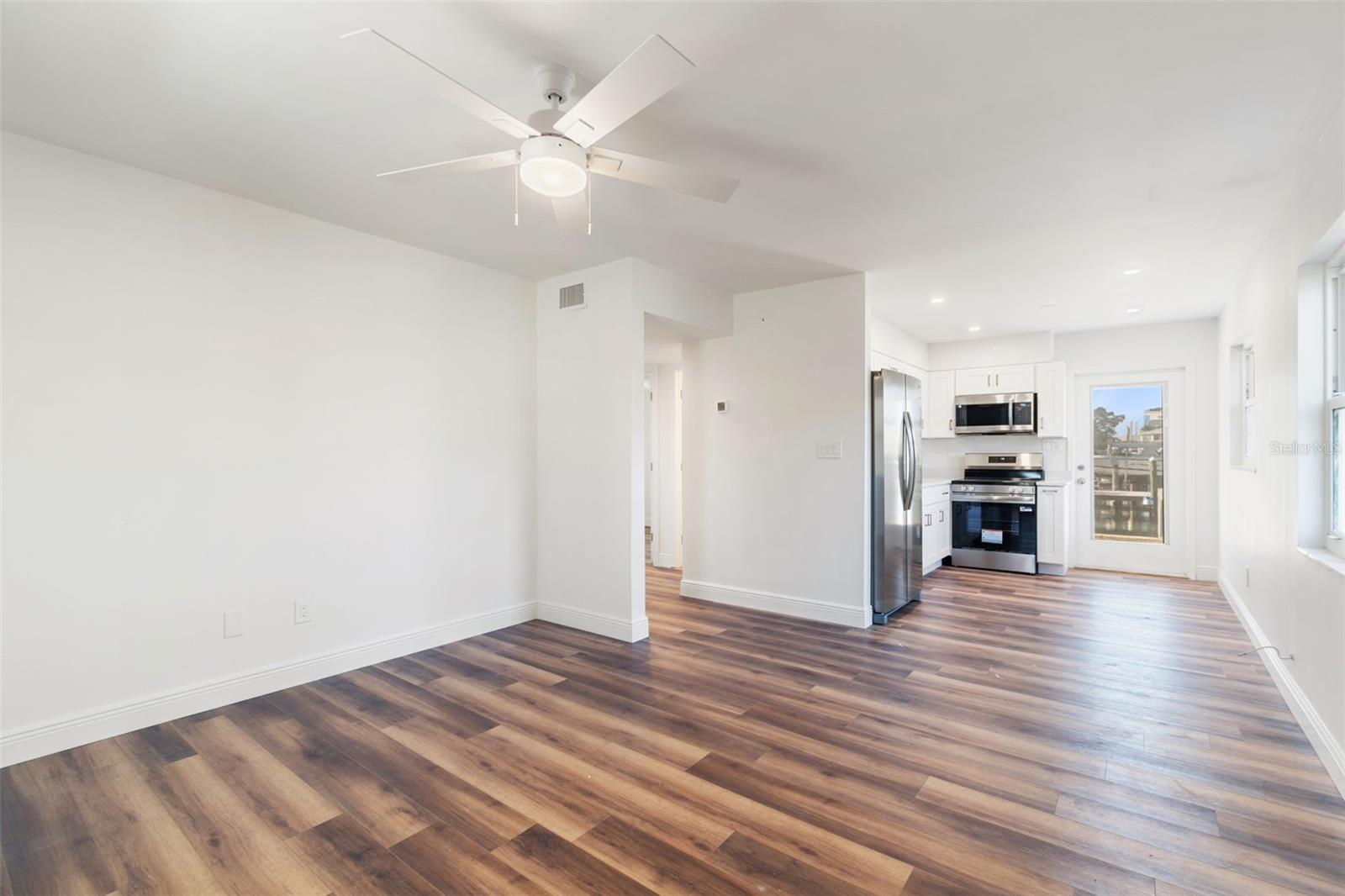 14919 N BAYSHORE DR #1 — photo 11