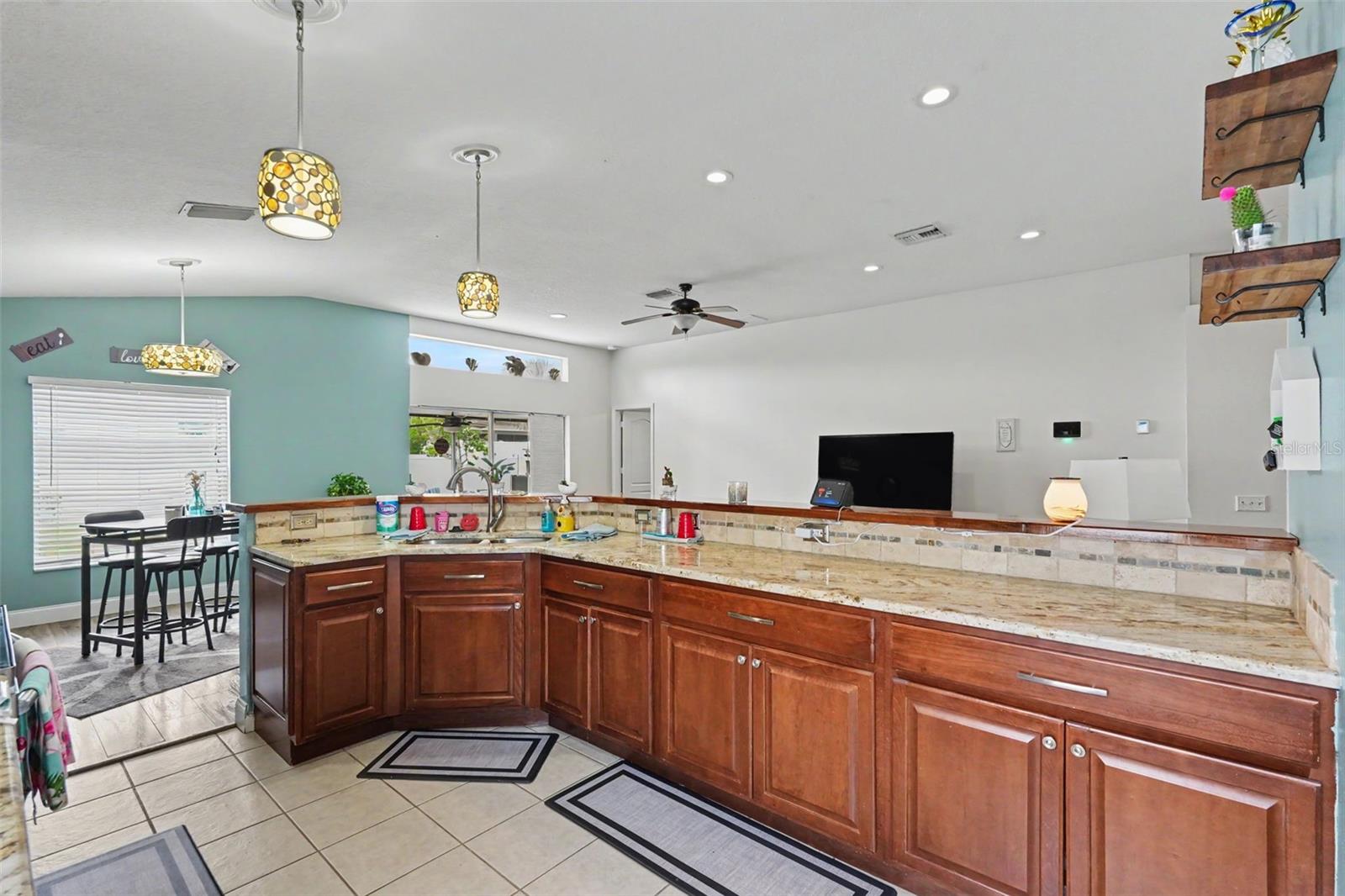 11531 MISTY ISLE LN — photo 13