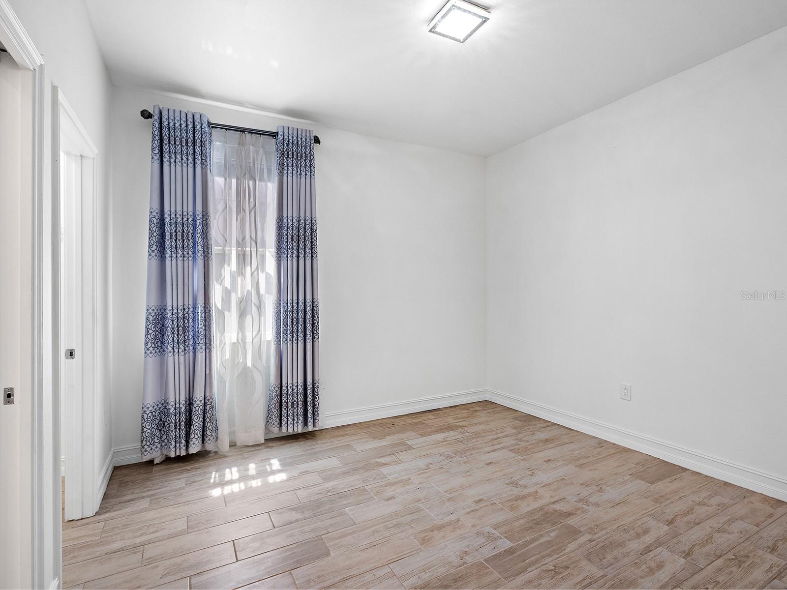 4401 CONCHFISH LN — photo 19