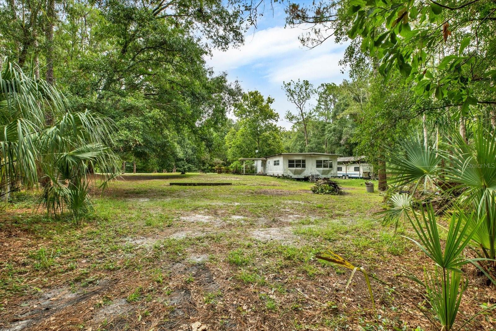 6947 ANGUS VALLEY DR — photo 9