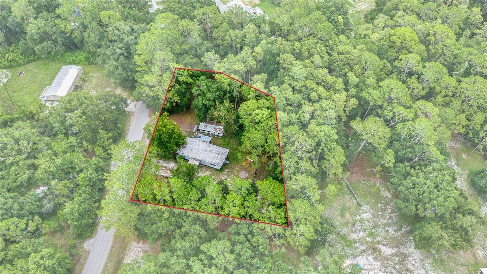 6947 ANGUS VALLEY DR — photo 16