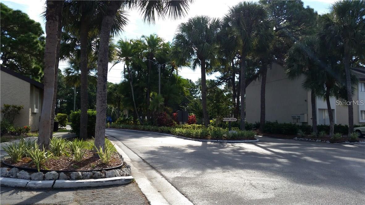 2745 HIDDEN LAKE BLVD #D — photo 2