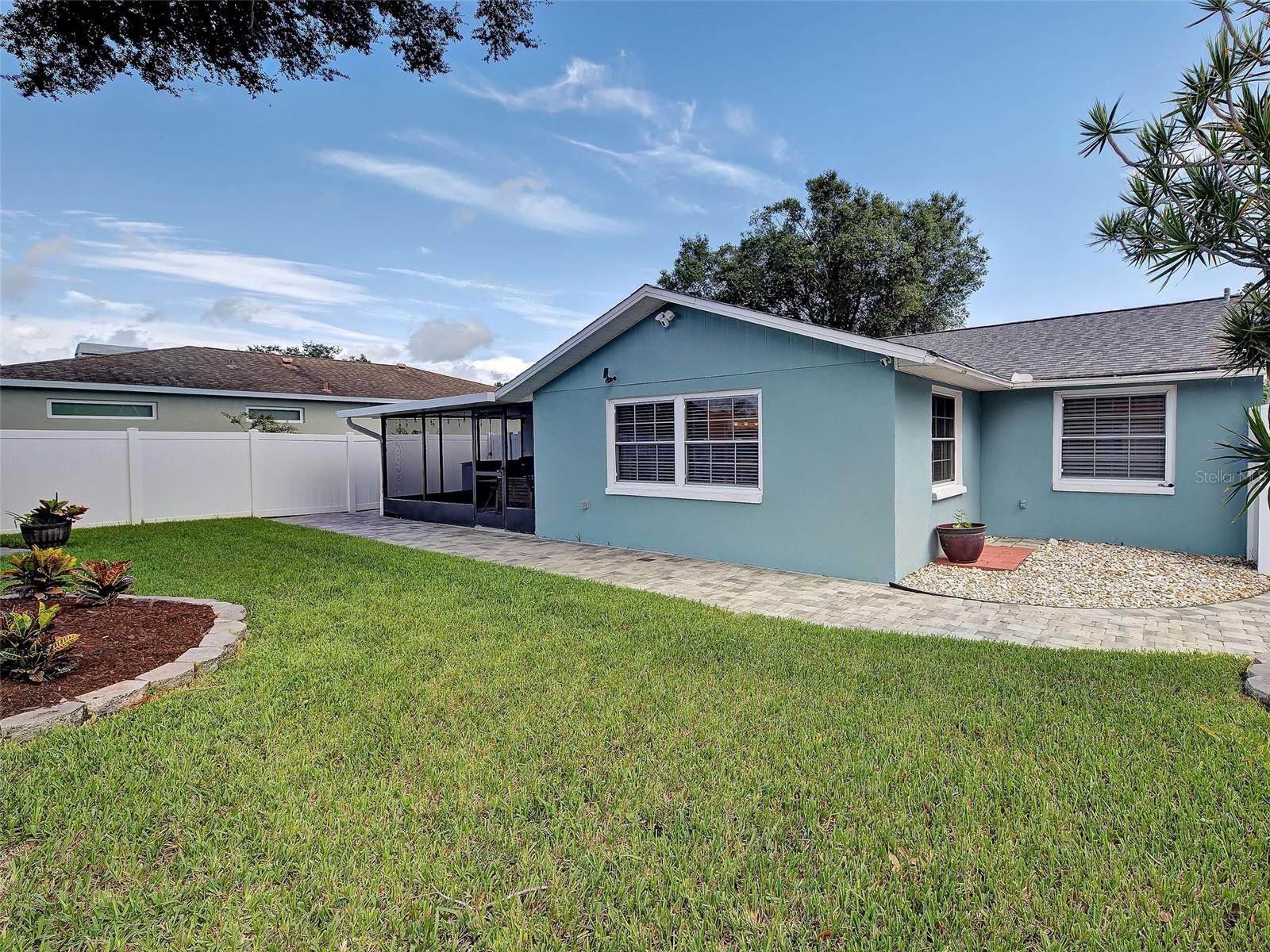 1439 STRADA D ORO — photo 10