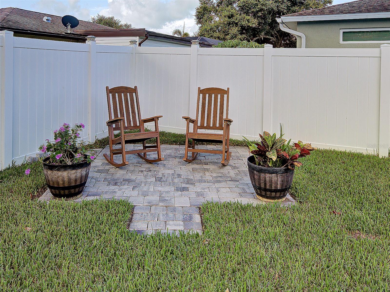 1439 STRADA D ORO — photo 11