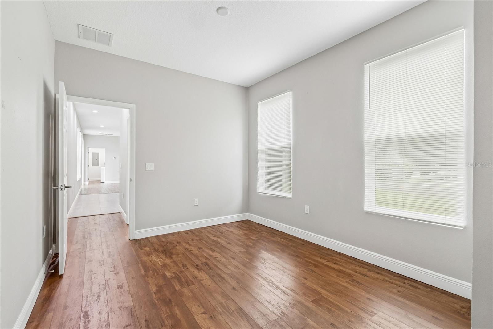 8528 PATSY ST — photo 21