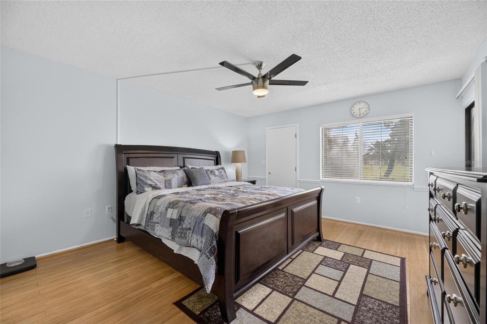 115 LAKEVIEW PL #15 — photo 33