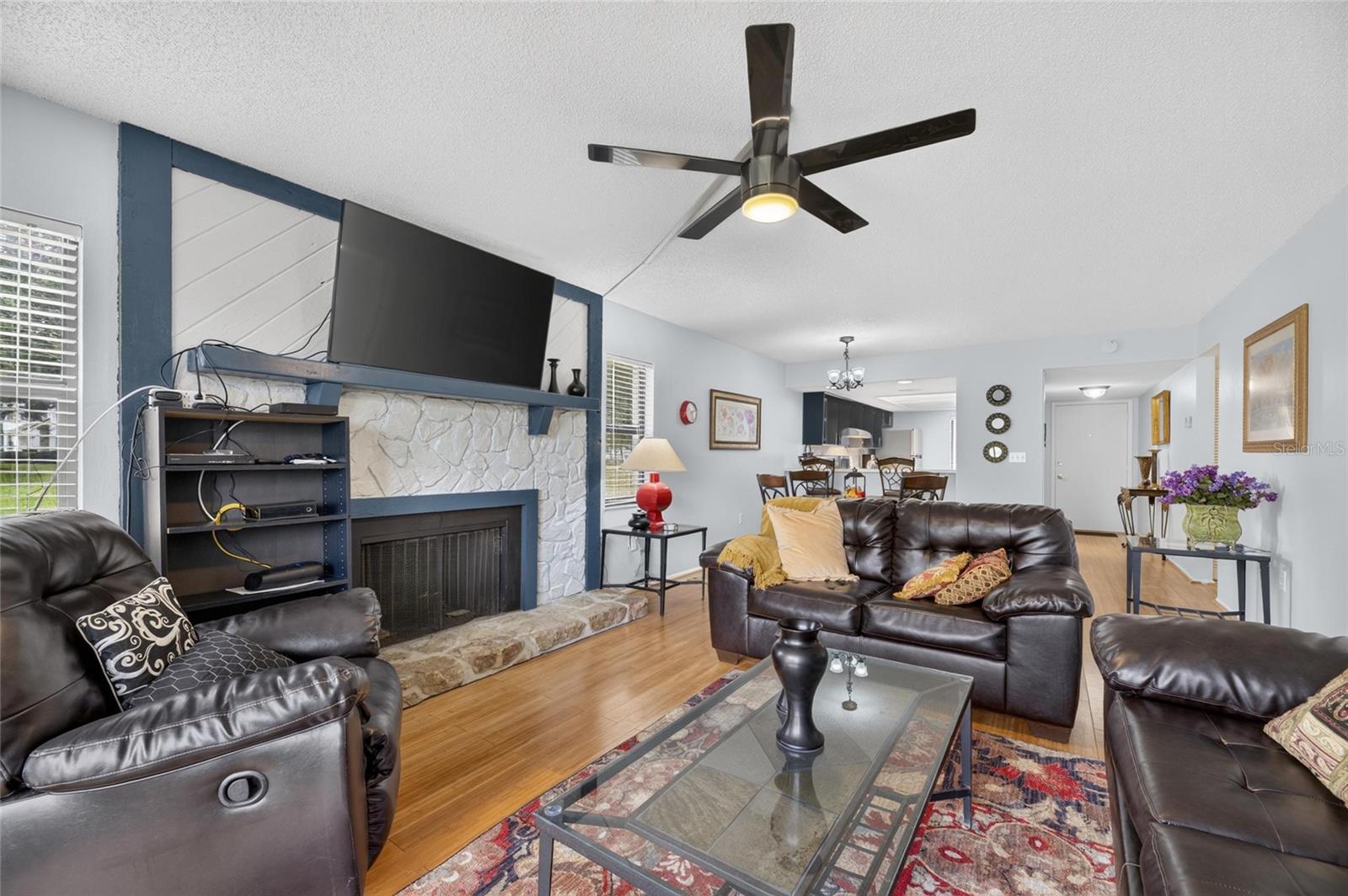 115 LAKEVIEW PL #15 — photo 30