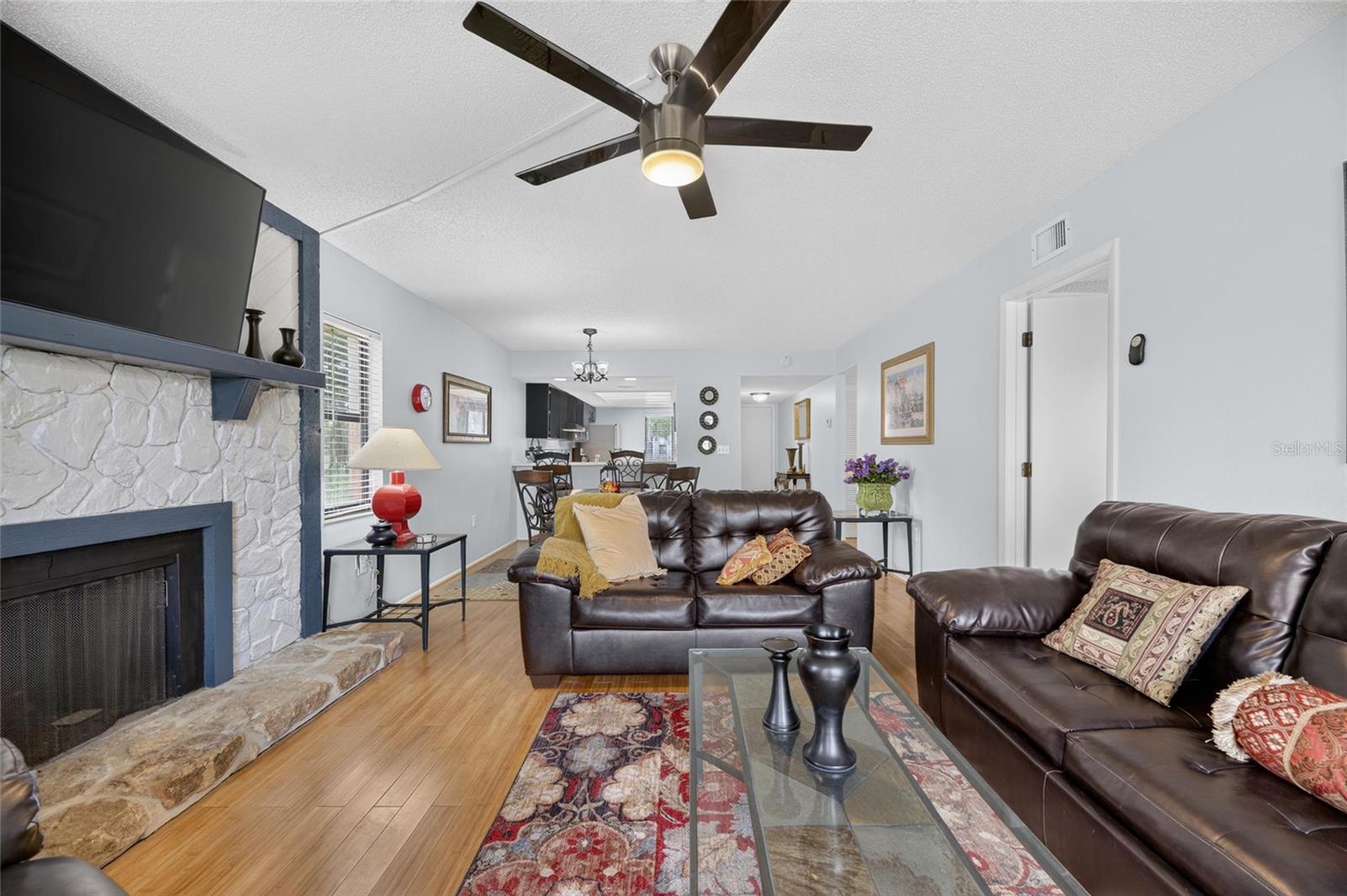115 LAKEVIEW PL #15 — photo 31