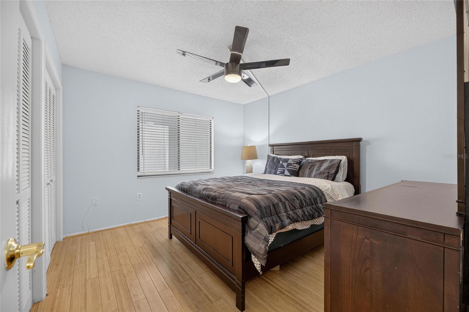 115 LAKEVIEW PL #15 — photo 42