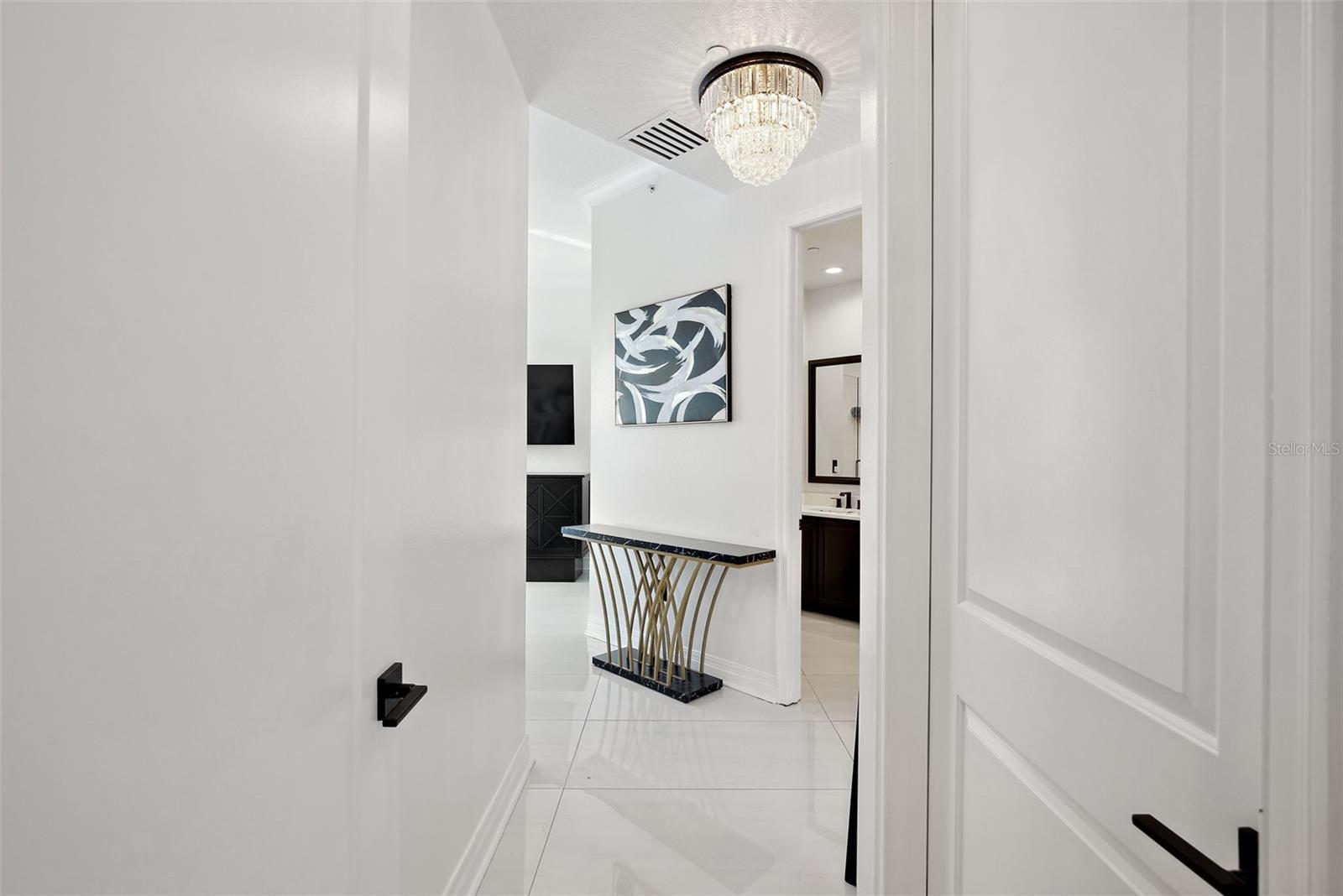 1209 E CUMBERLAND AVE #2601 — photo 85