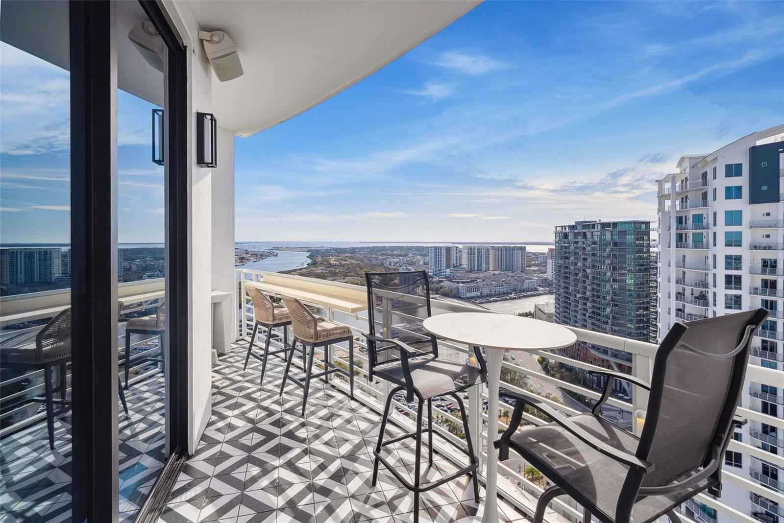 1209 E CUMBERLAND AVE #2601 — photo 95