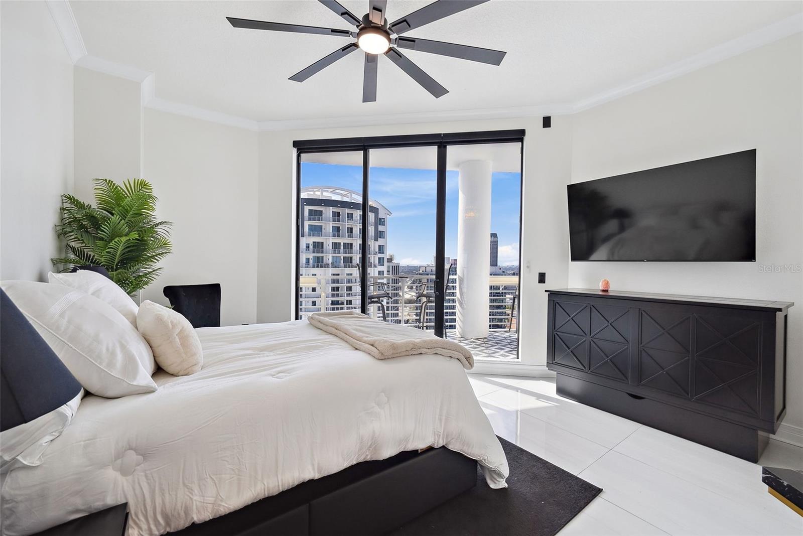 1209 E CUMBERLAND AVE #2601 — photo 86