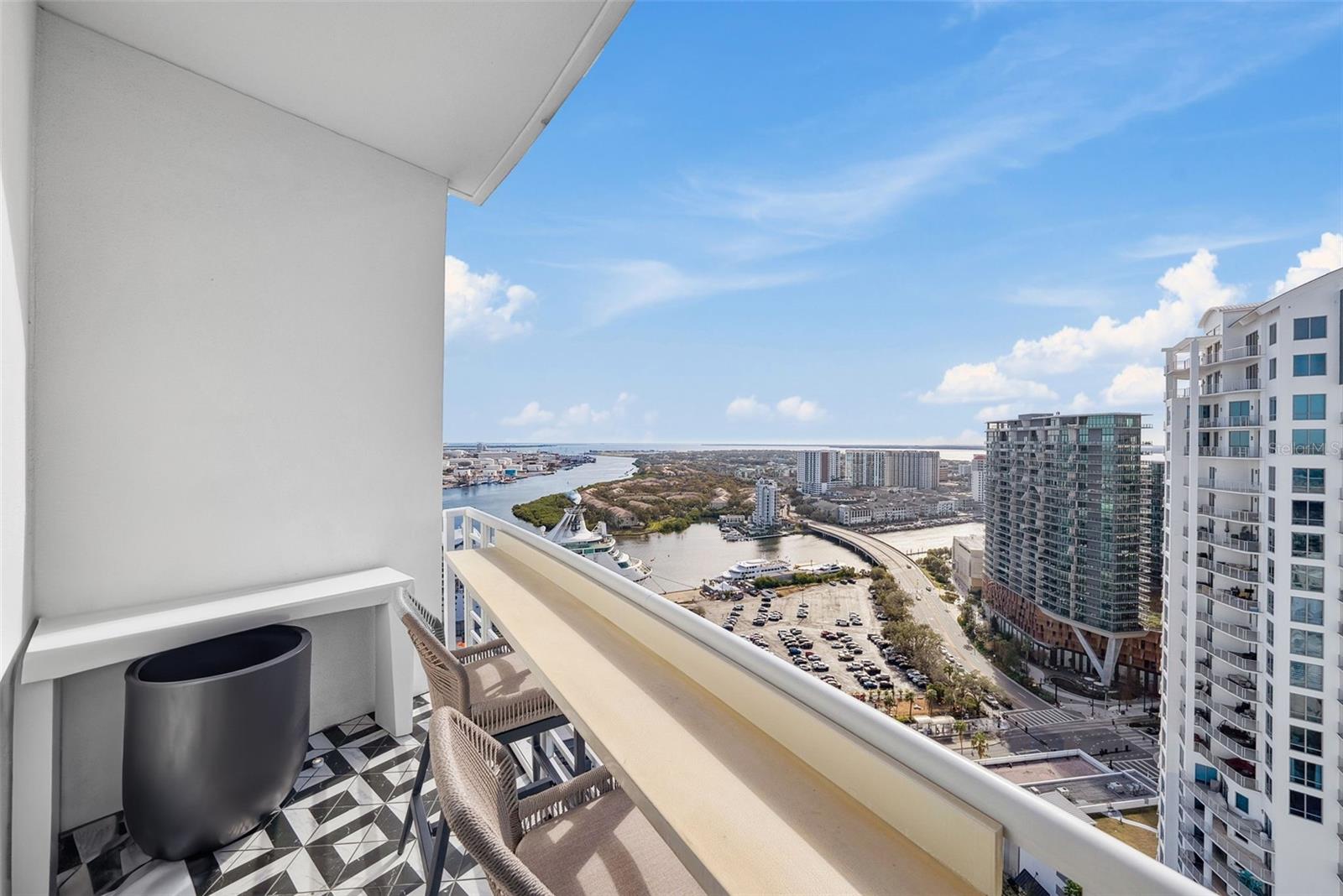 1209 E CUMBERLAND AVE #2601 — photo 99