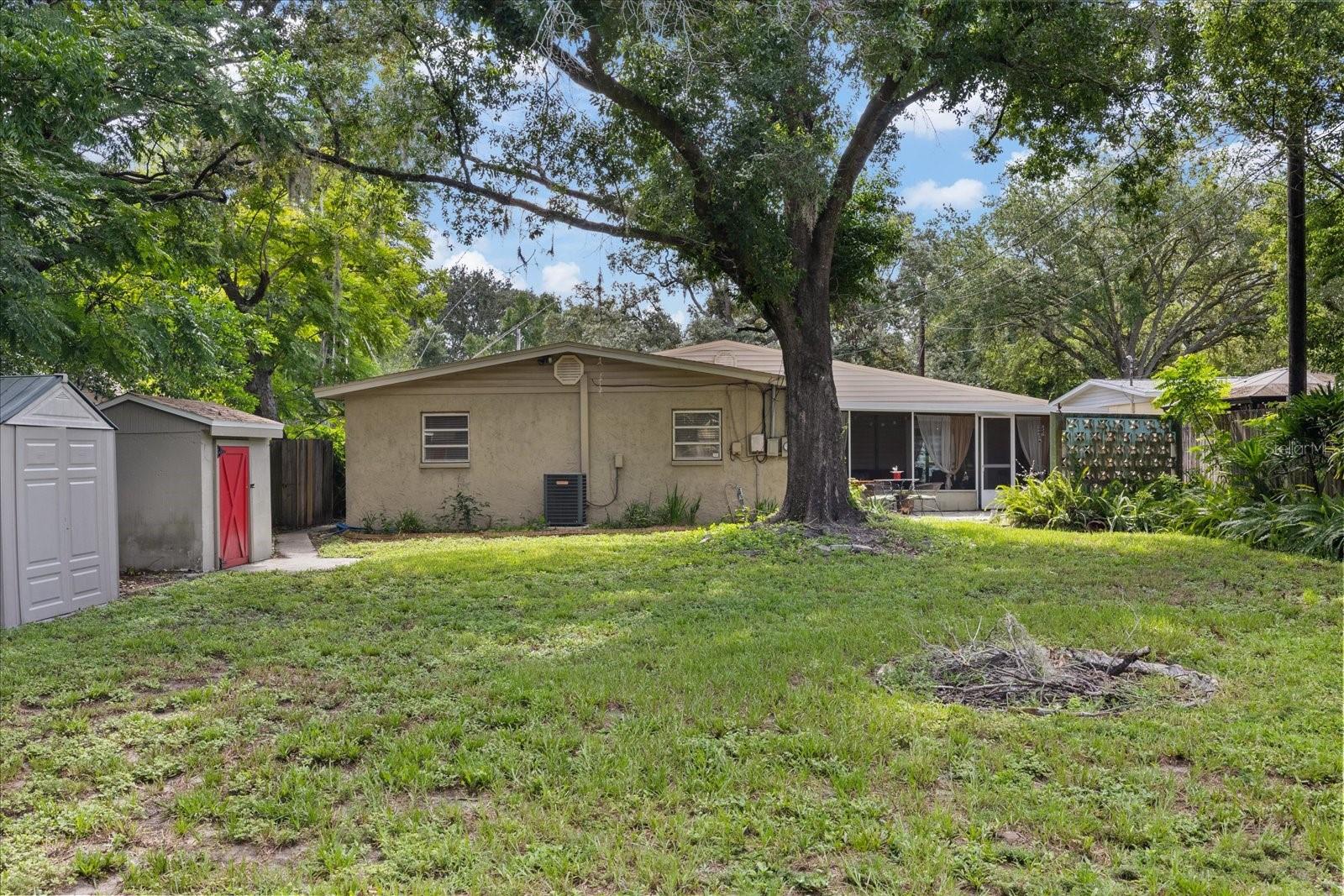 12510 NOREAST LAKE DR — photo 39