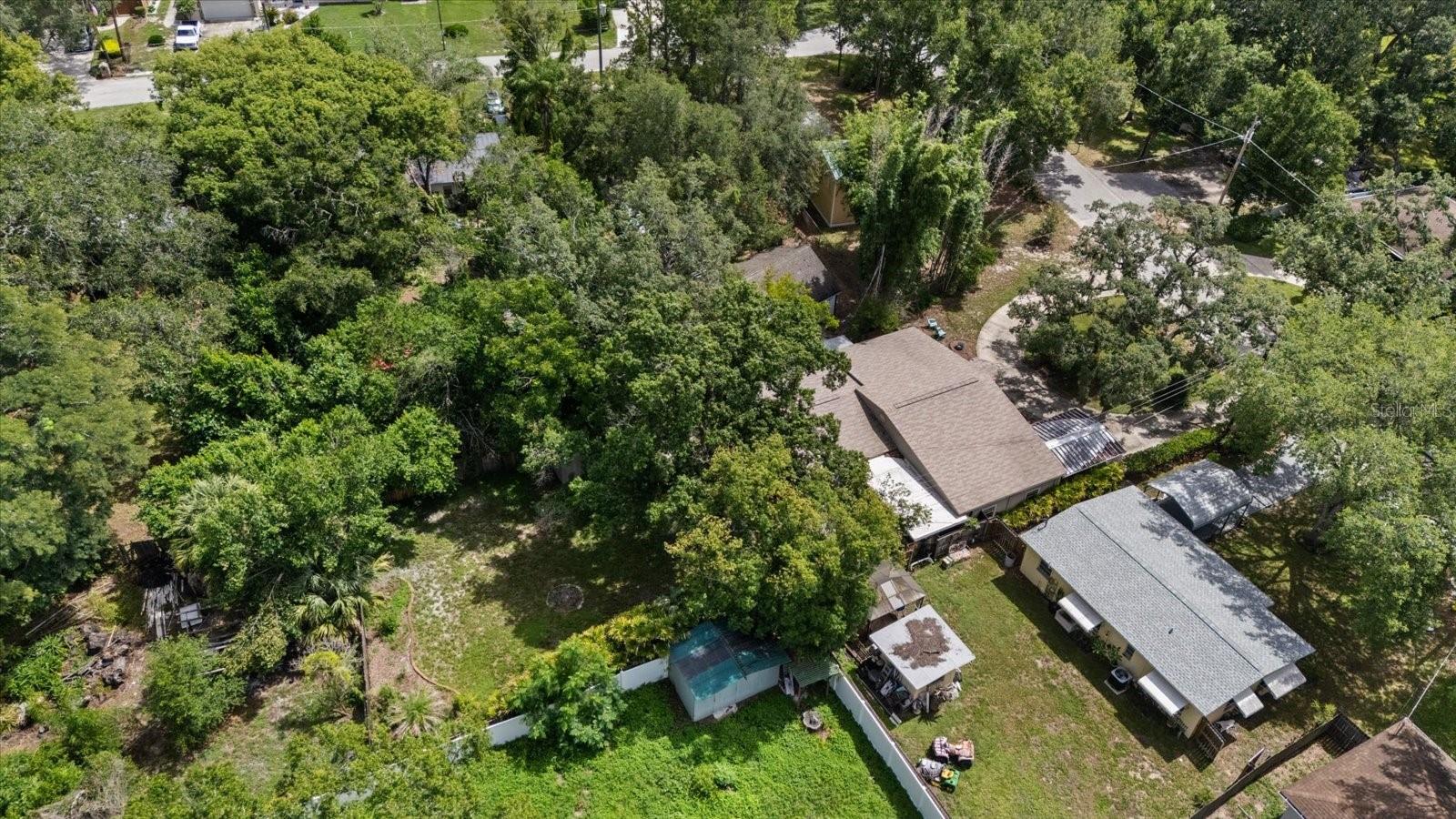 12510 NOREAST LAKE DR — photo 42