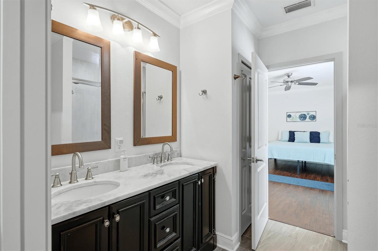 86 ARBOR OAKS DR — photo 32