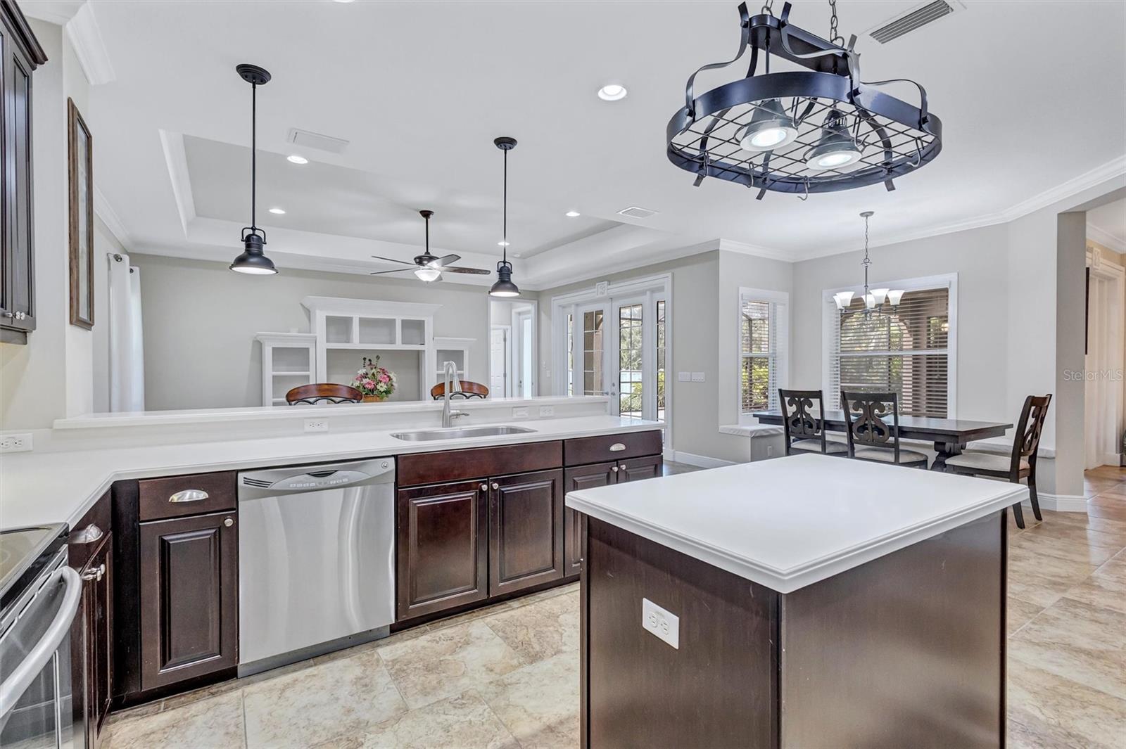 1436 HICKORY VIEW CIR — photo 13