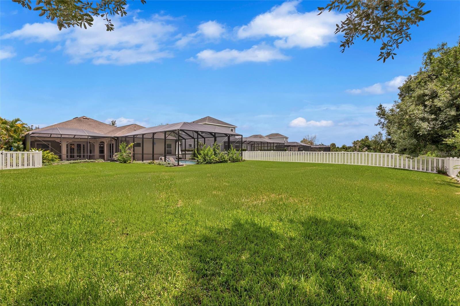 1436 HICKORY VIEW CIR — photo 53