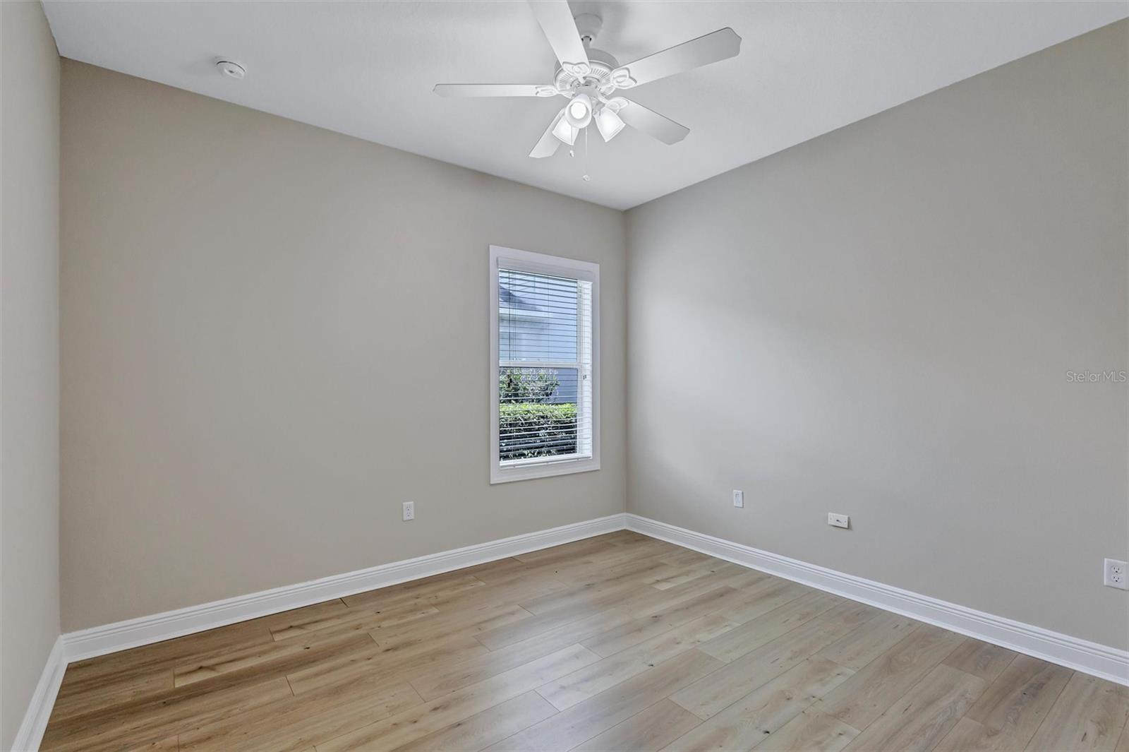 1436 HICKORY VIEW CIR — photo 30