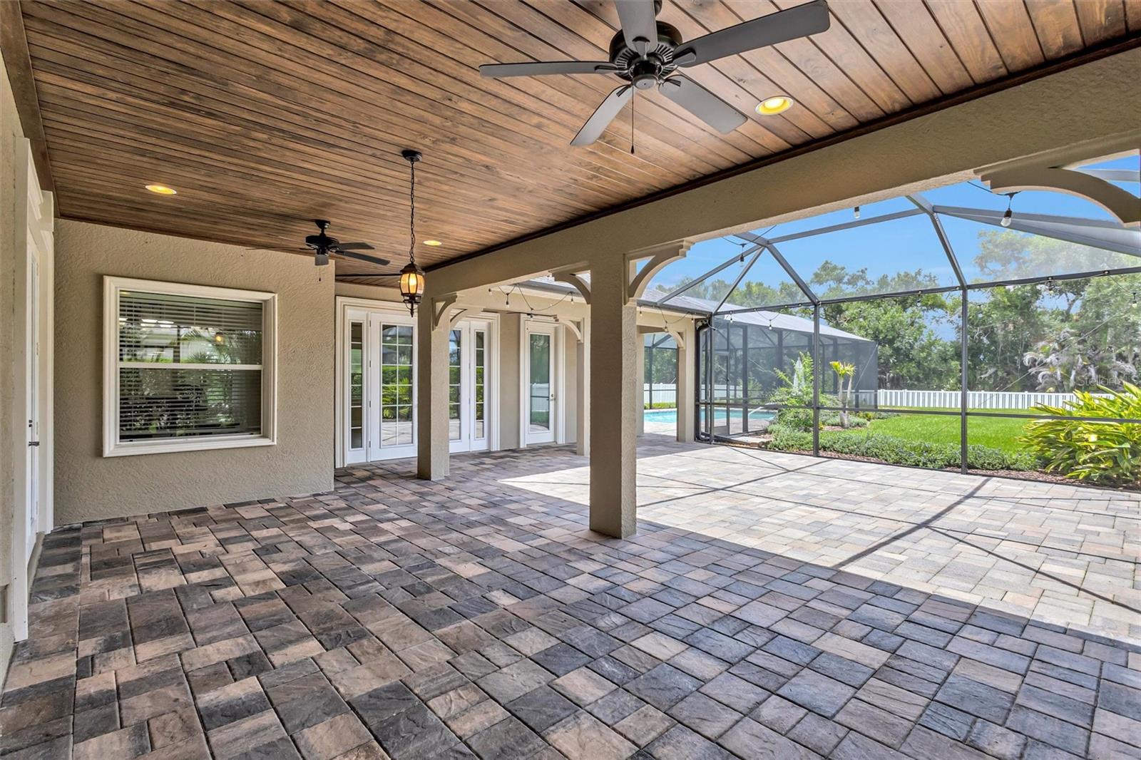 1436 HICKORY VIEW CIR — photo 3