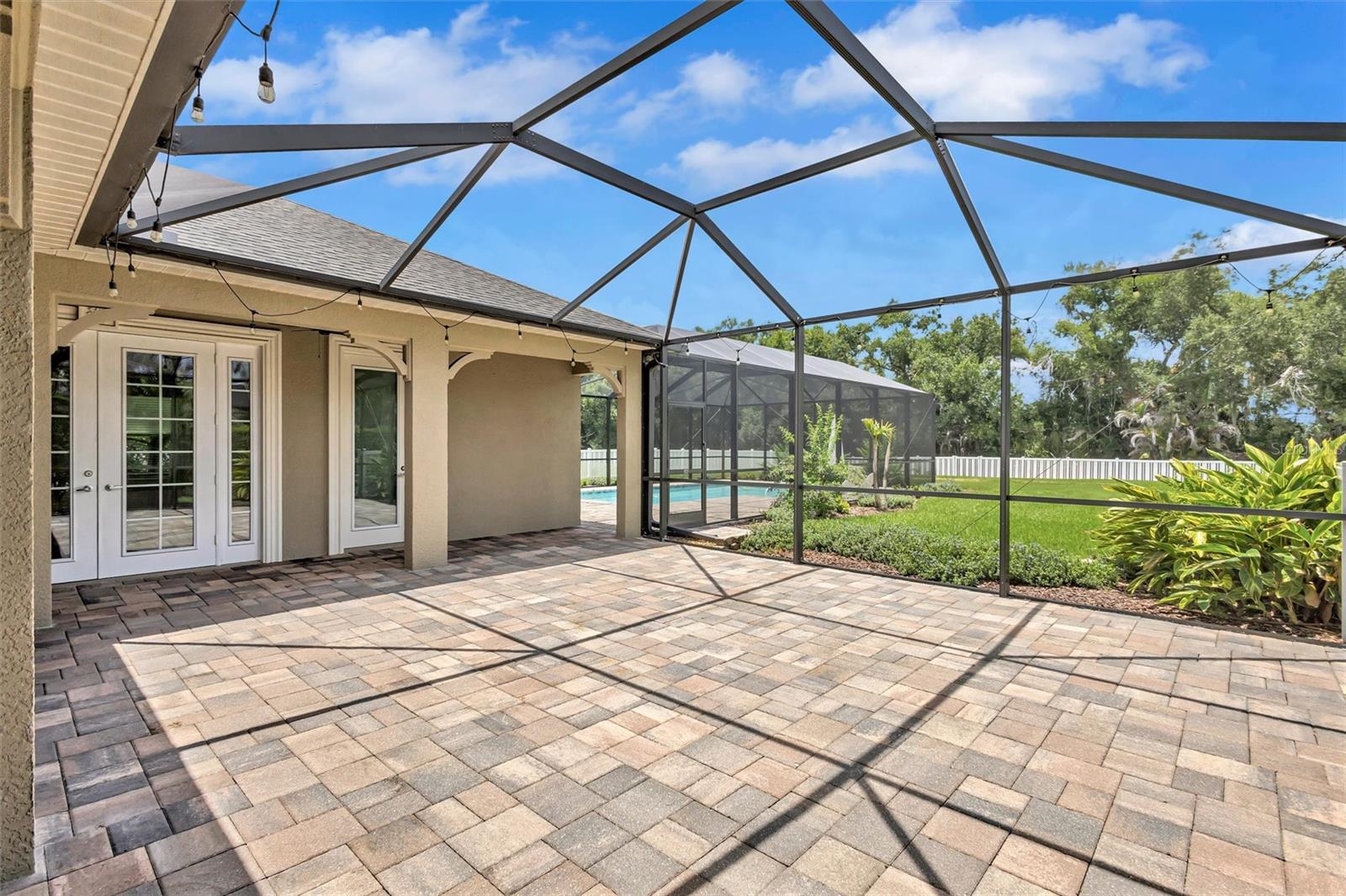 1436 HICKORY VIEW CIR — photo 43