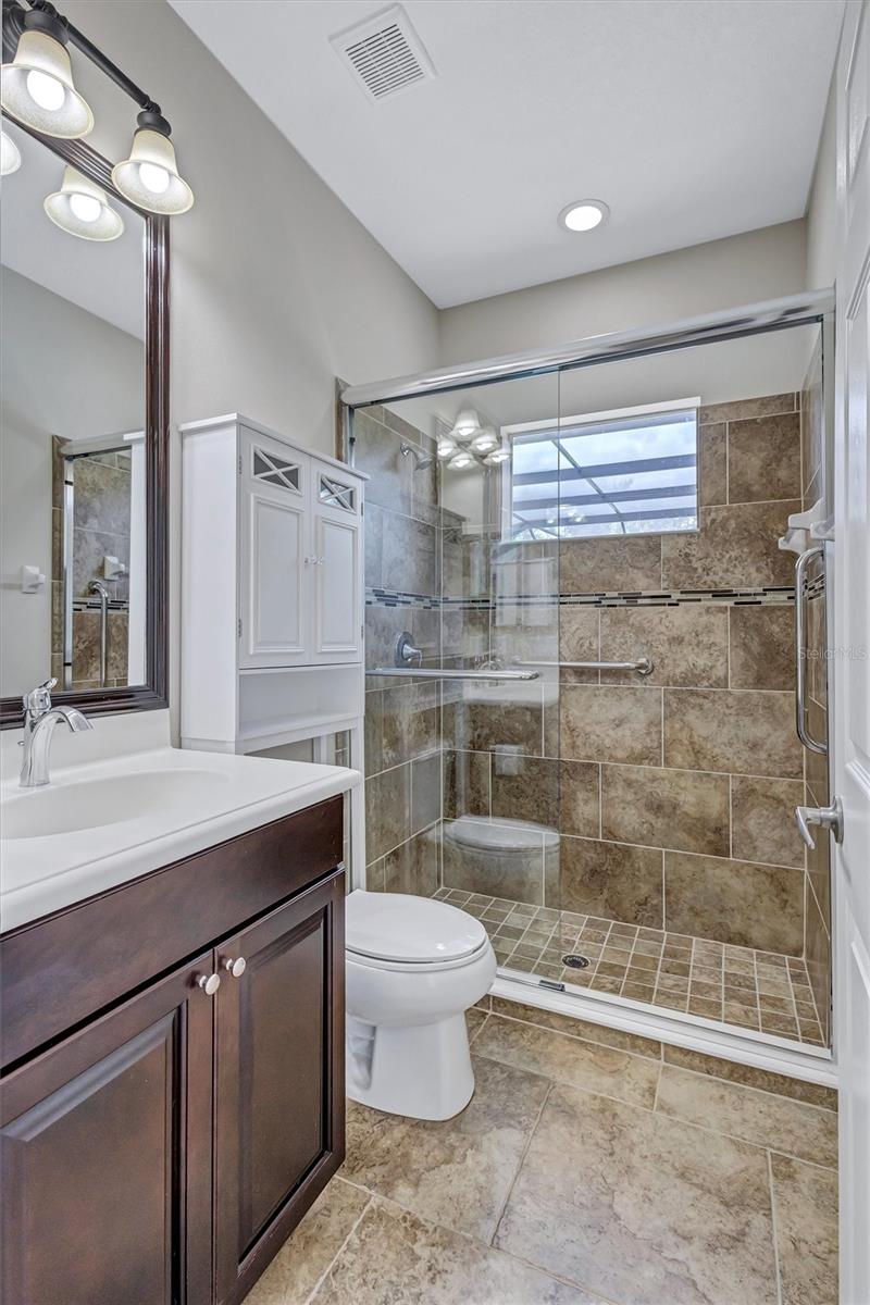 1436 HICKORY VIEW CIR — photo 33