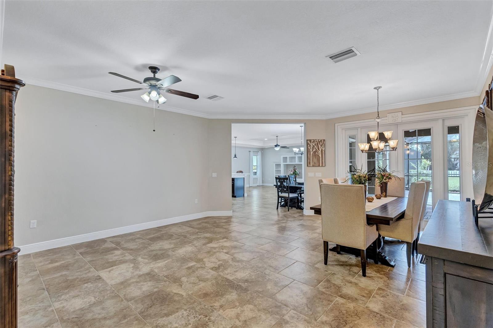 1436 HICKORY VIEW CIR — photo 8
