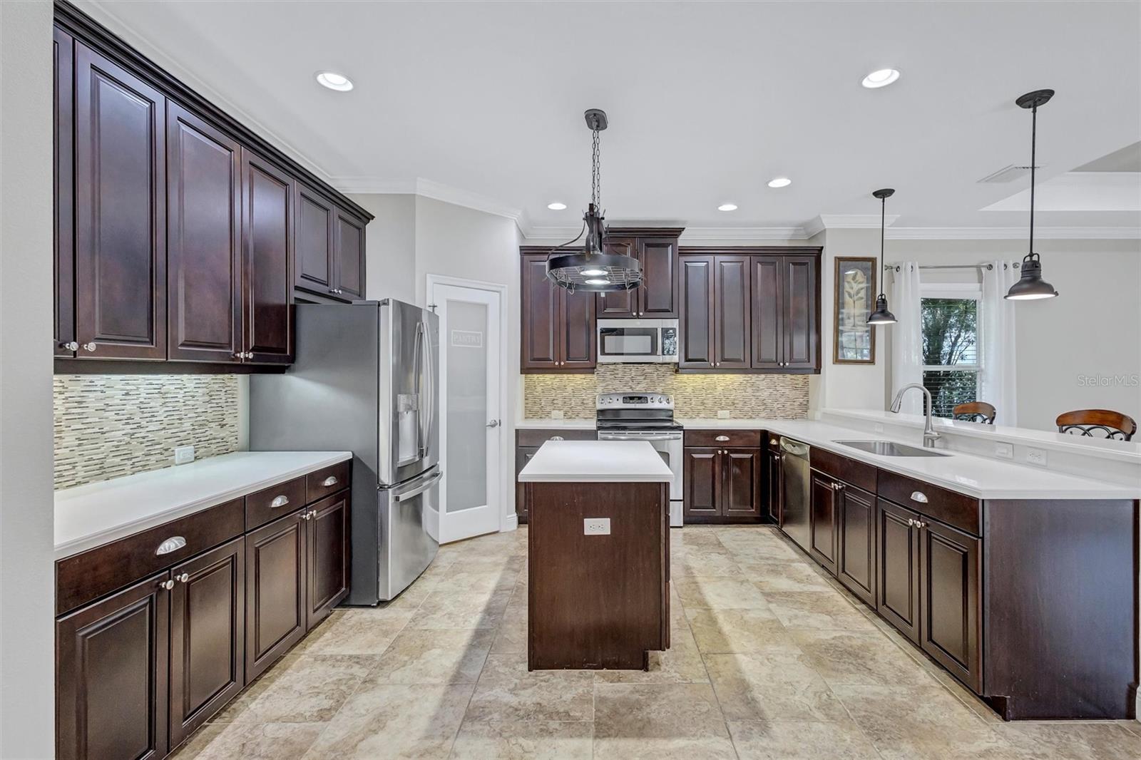 1436 HICKORY VIEW CIR — photo 10
