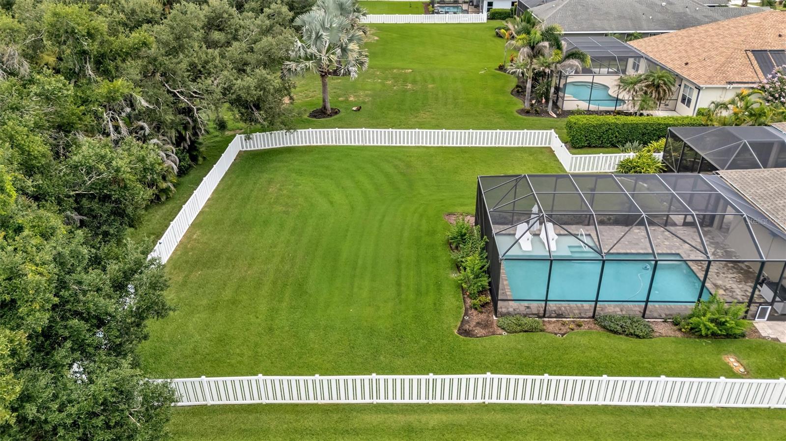1436 HICKORY VIEW CIR — photo 37