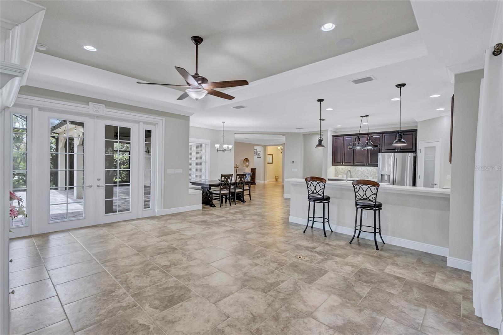1436 HICKORY VIEW CIR — photo 17