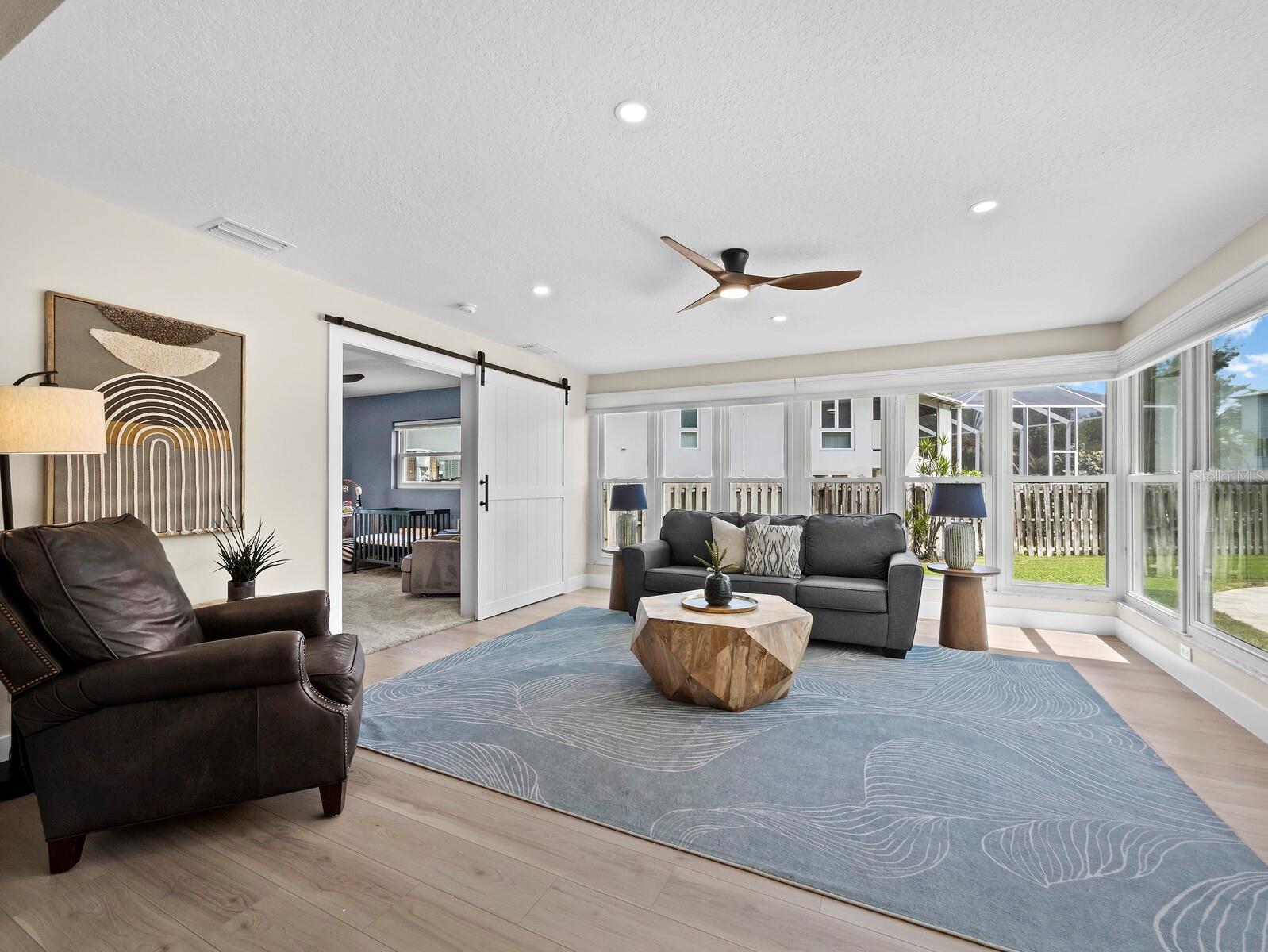 430 ISLAND CIR — photo 18