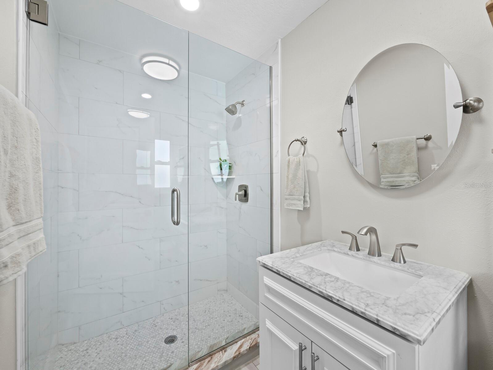 430 ISLAND CIR — photo 27
