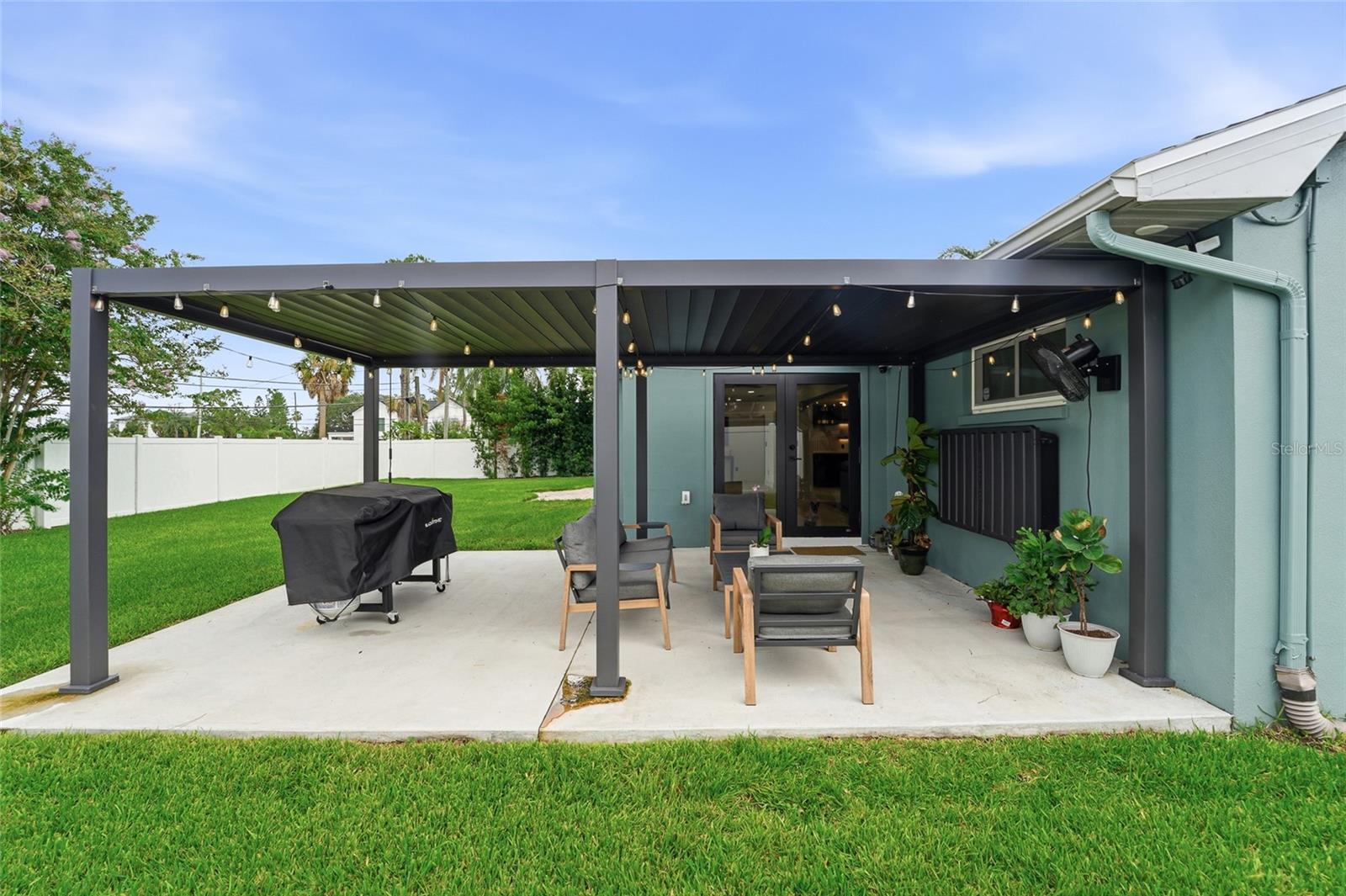 6241 TANGLEWOOD DR NE — photo 23