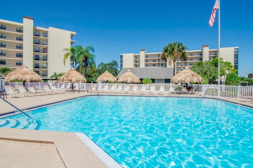 3300 COVE CAY DR #1C — photo 20