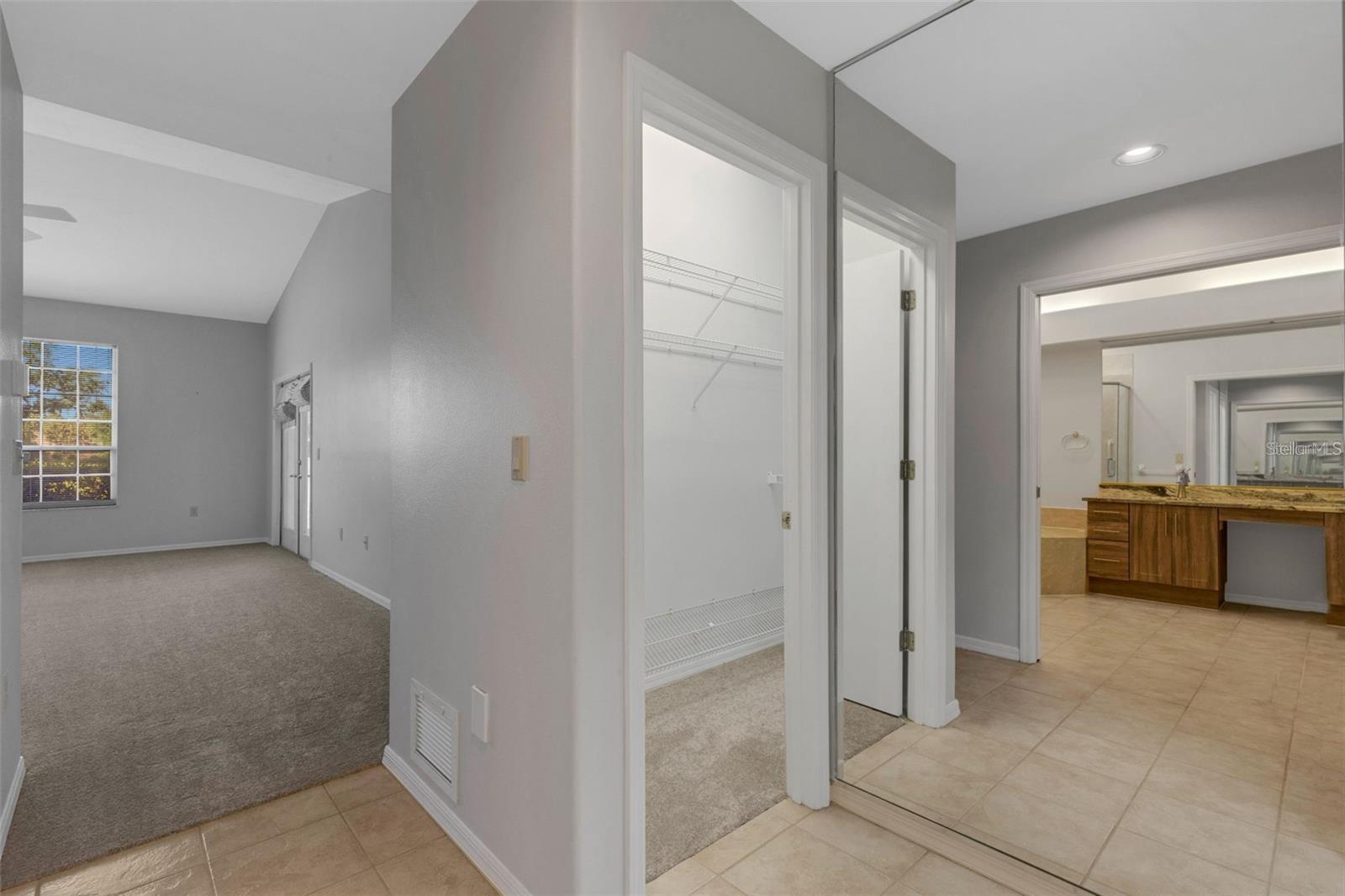 4044 PENSHURST PARK — photo 31