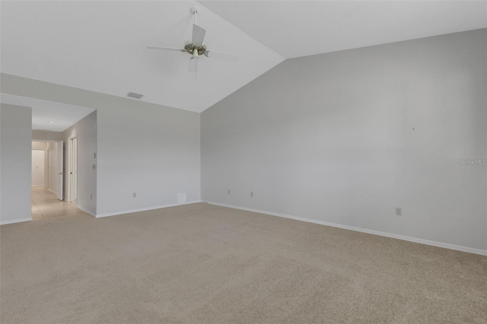 4044 PENSHURST PARK — photo 30