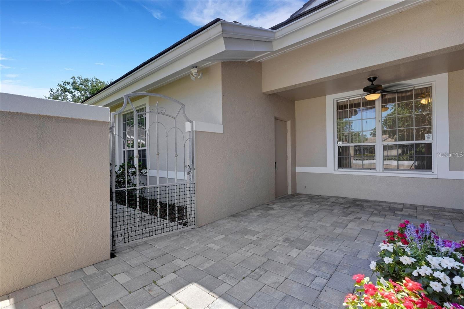 4044 PENSHURST PARK — photo 4