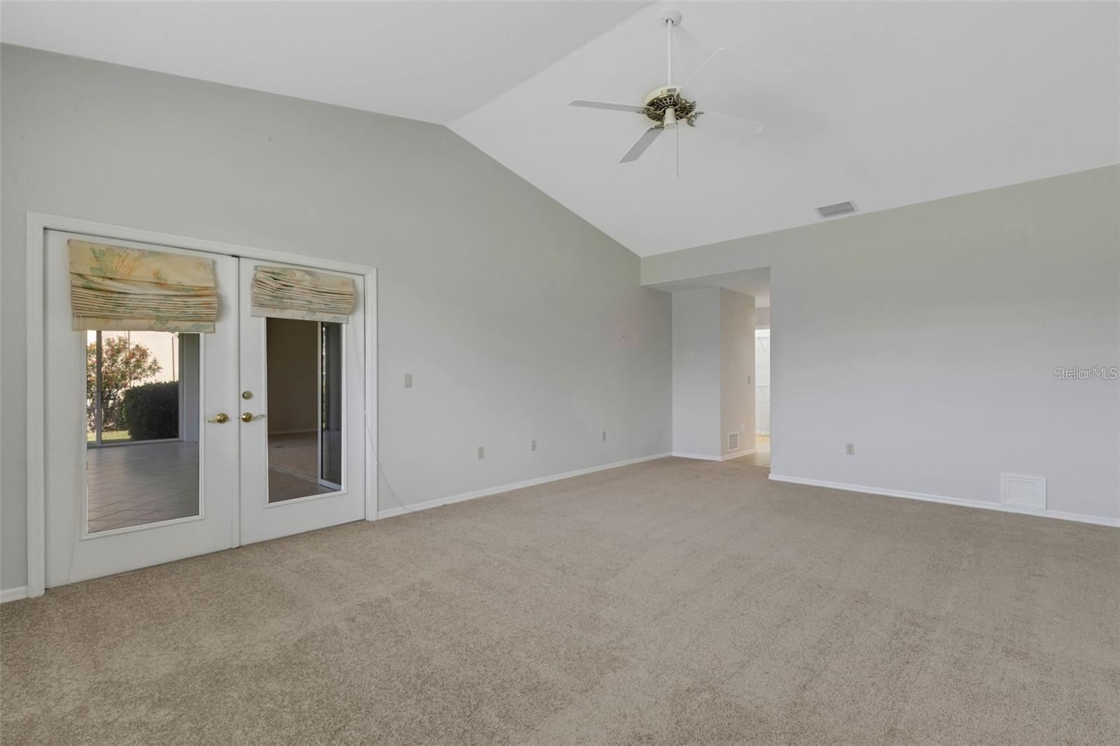 4044 PENSHURST PARK — photo 28