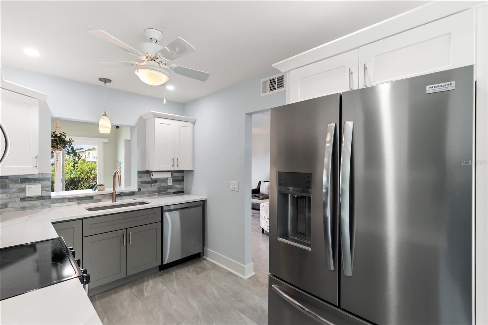 1 WINDRUSH BLVD #63 — photo 4