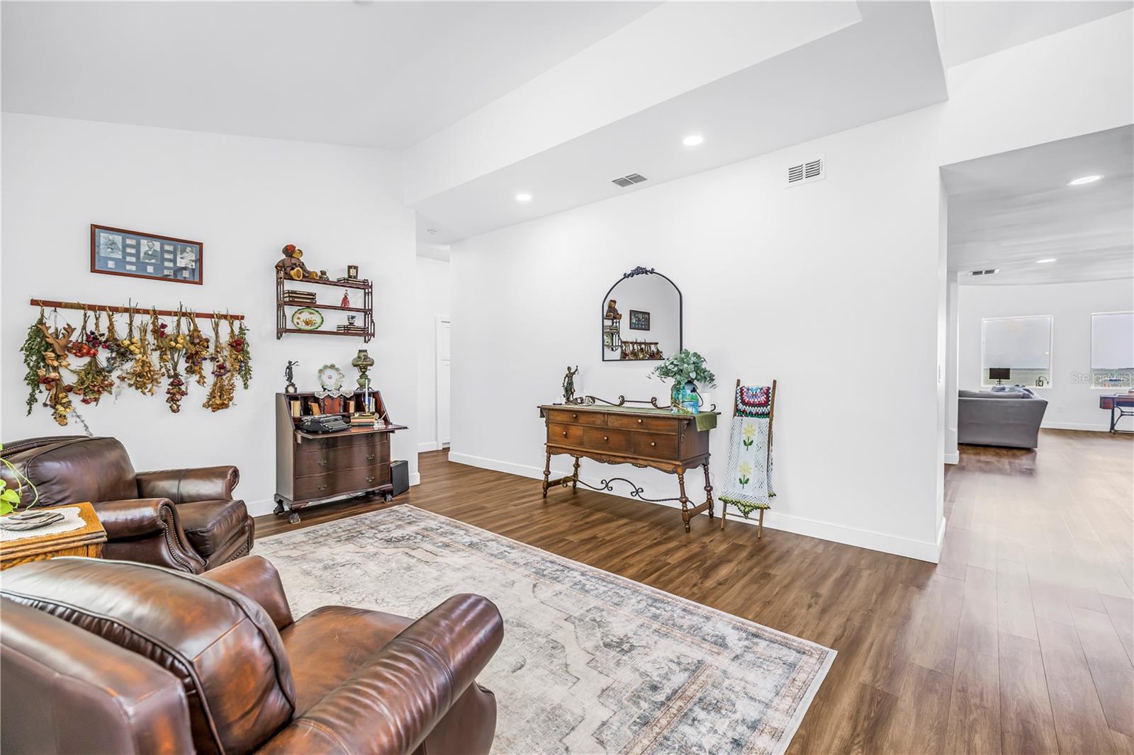 2280 PINELLAS POINT DR S — photo 13