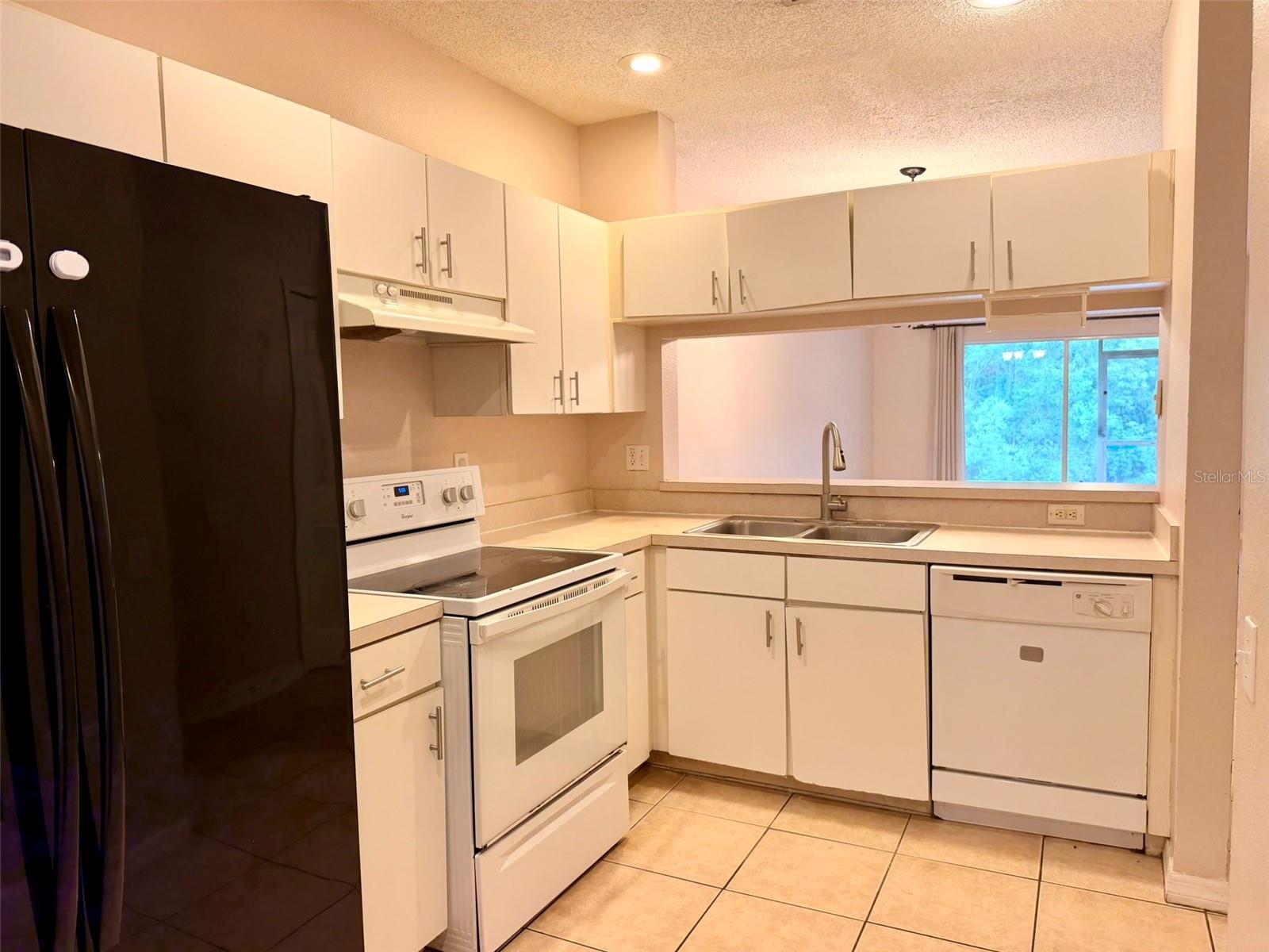 Home in WESLEY CHAPEL — photo 9