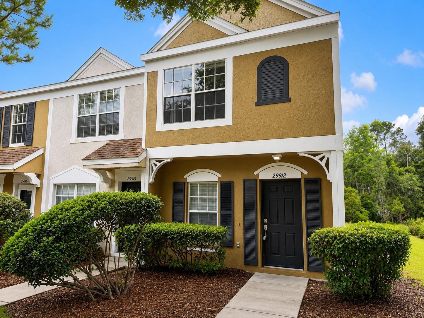 Home in WESLEY CHAPEL — photo 3