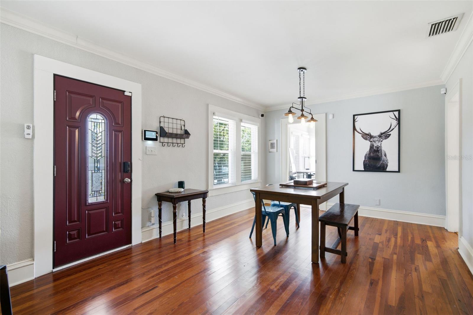 106 W COMANCHE AVE — photo 13