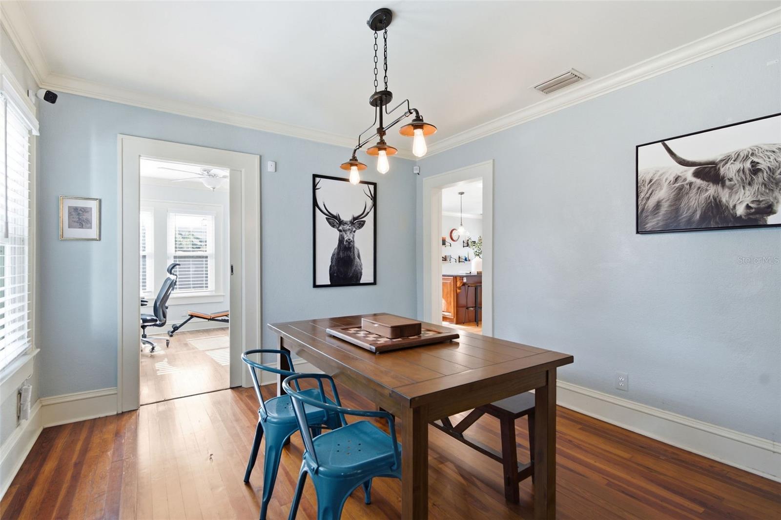 106 W COMANCHE AVE — photo 14