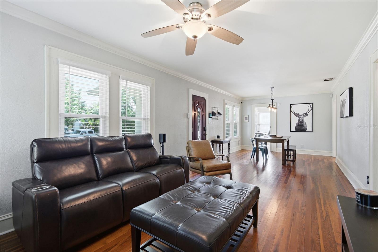 106 W COMANCHE AVE — photo 15