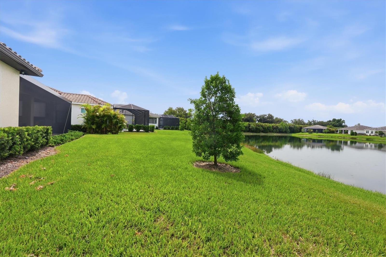 7712 SANDHILL LAKE DR — photo 47