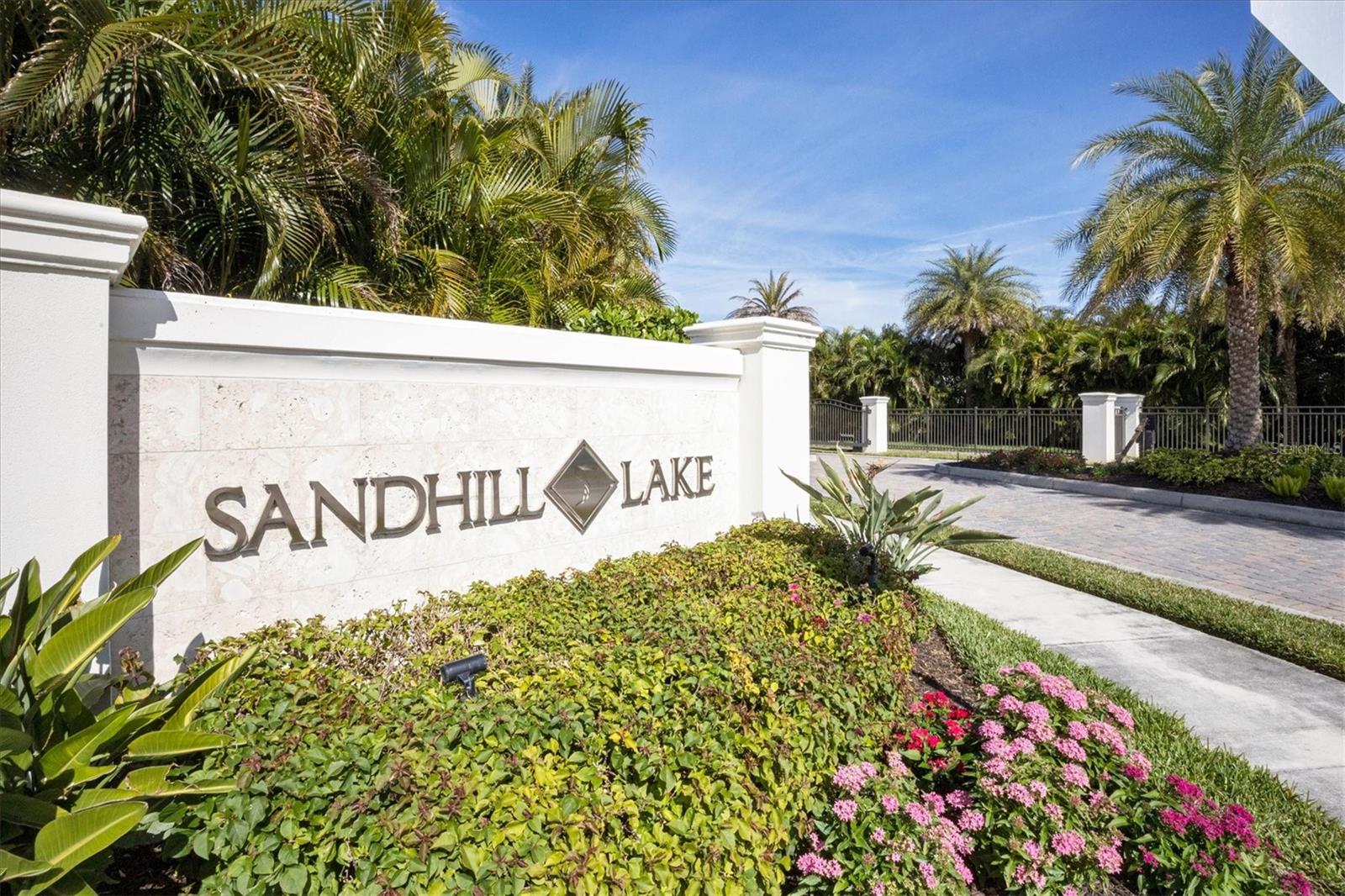 7712 SANDHILL LAKE DR — photo 63