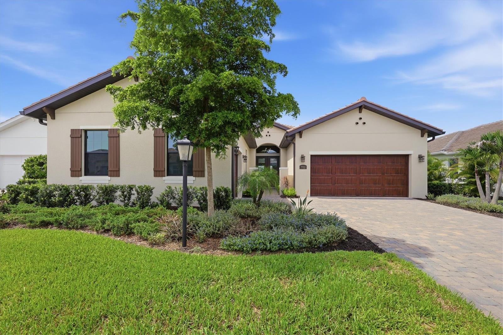 7712 SANDHILL LAKE DR — photo 49