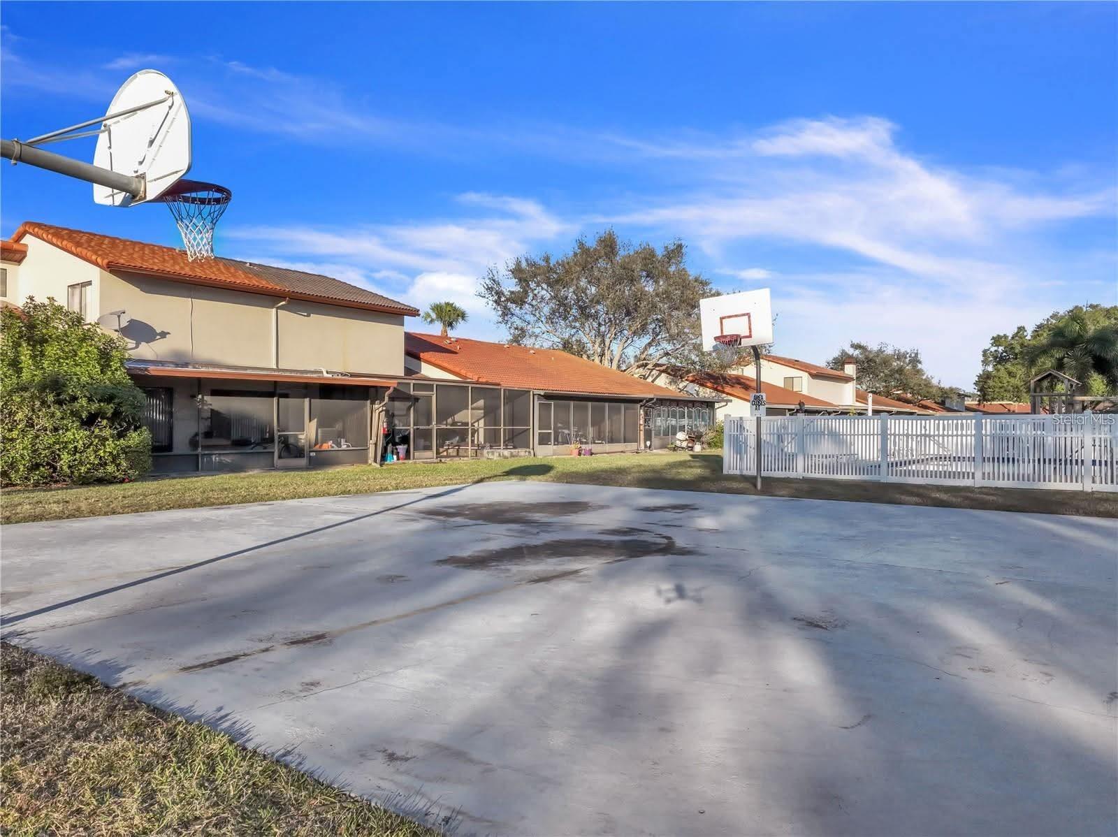 7360 ULMERTON RD #10D — photo 40