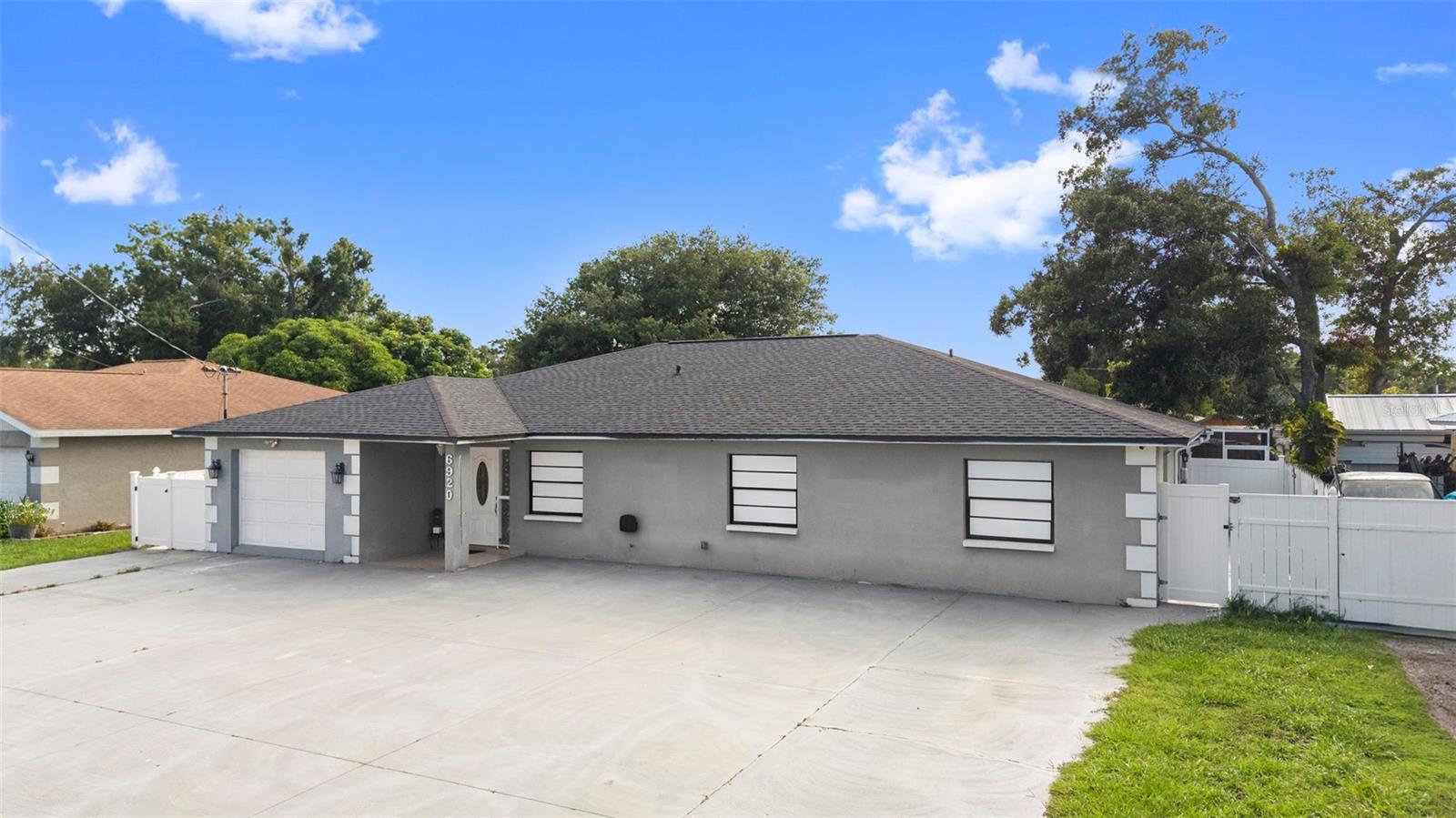 6920 N CAMERON AVE — photo 45